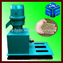 Máquina de fabricación de pellets de alimentación plana pequeña de 400kg / h para el hogar